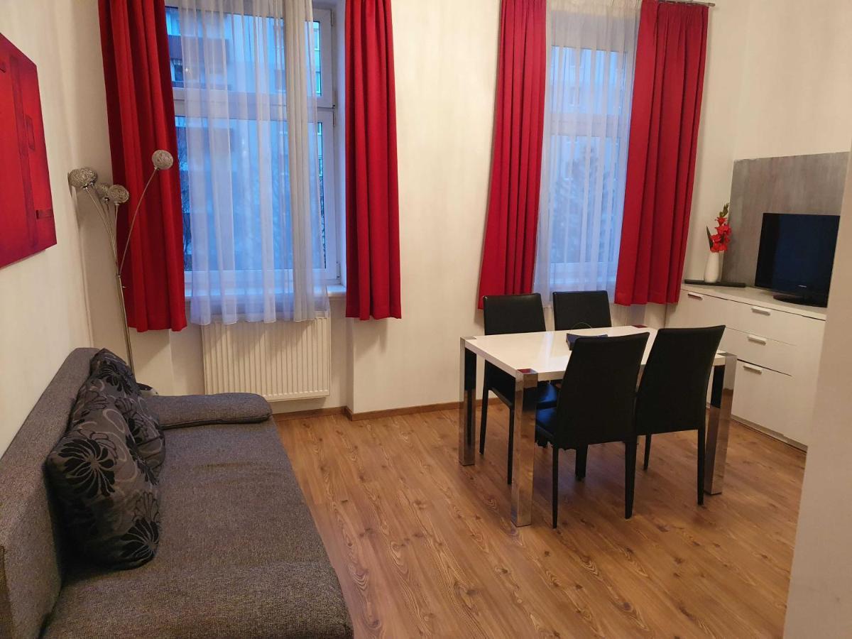 Appartement Vibrant Red I Contactless Check-in Wenen